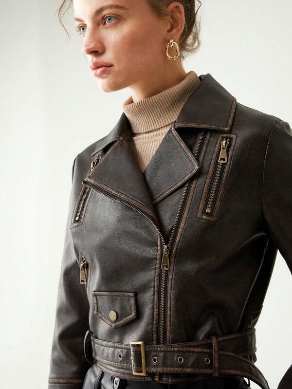 Raverya - Zwarte Leren Bikerjack met Vintage Touch