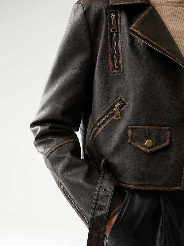 Raverya - Zwarte Leren Bikerjack met Vintage Touch