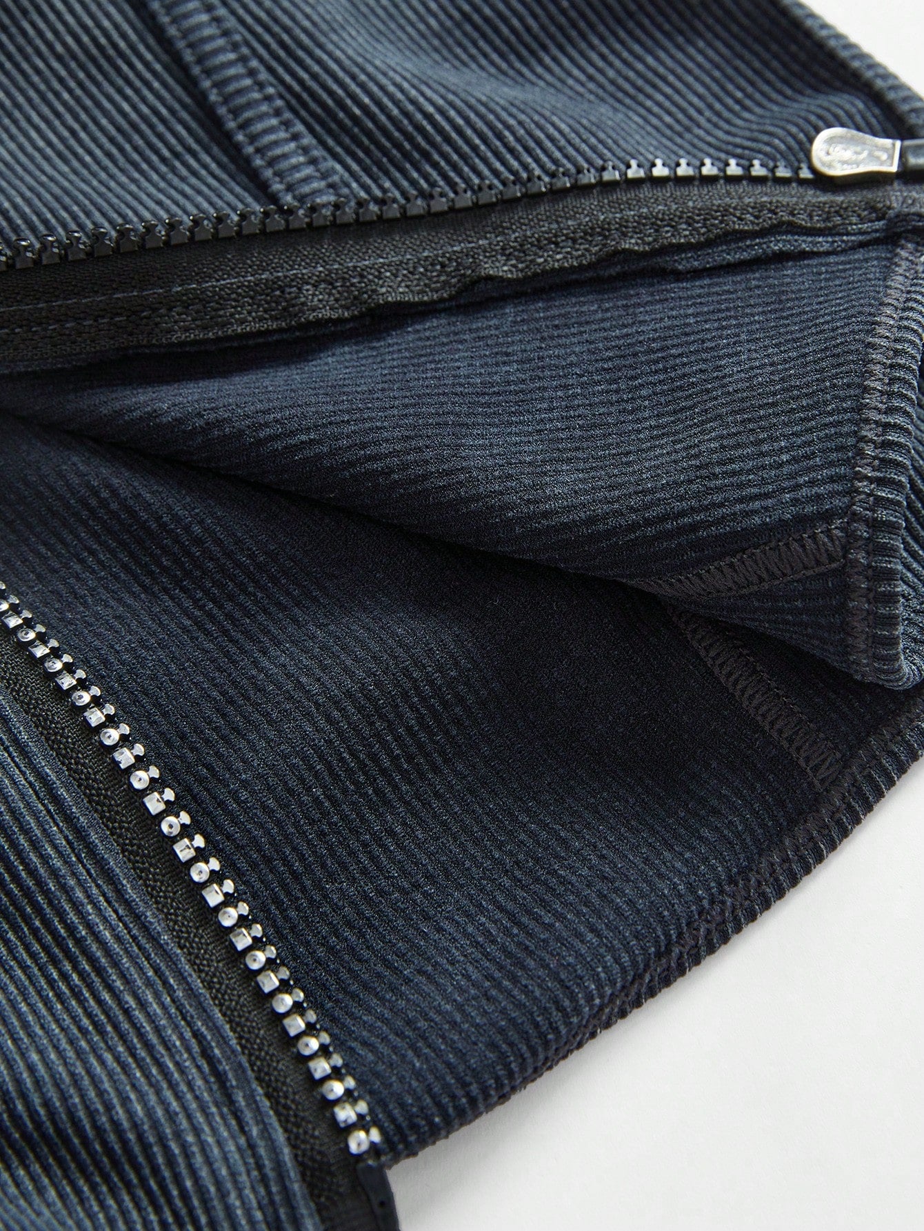 Getailleerde Workout Top met Rits