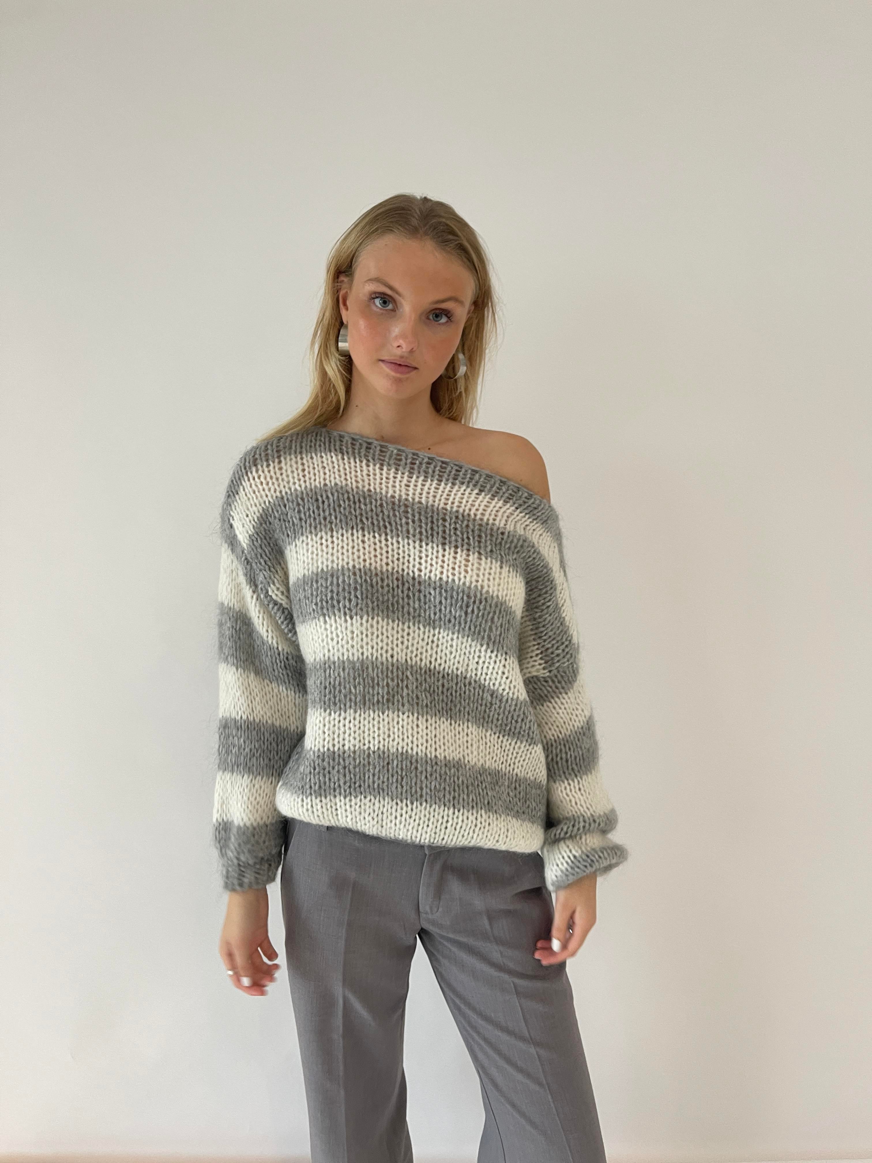 Raverya - Comfi Sweater