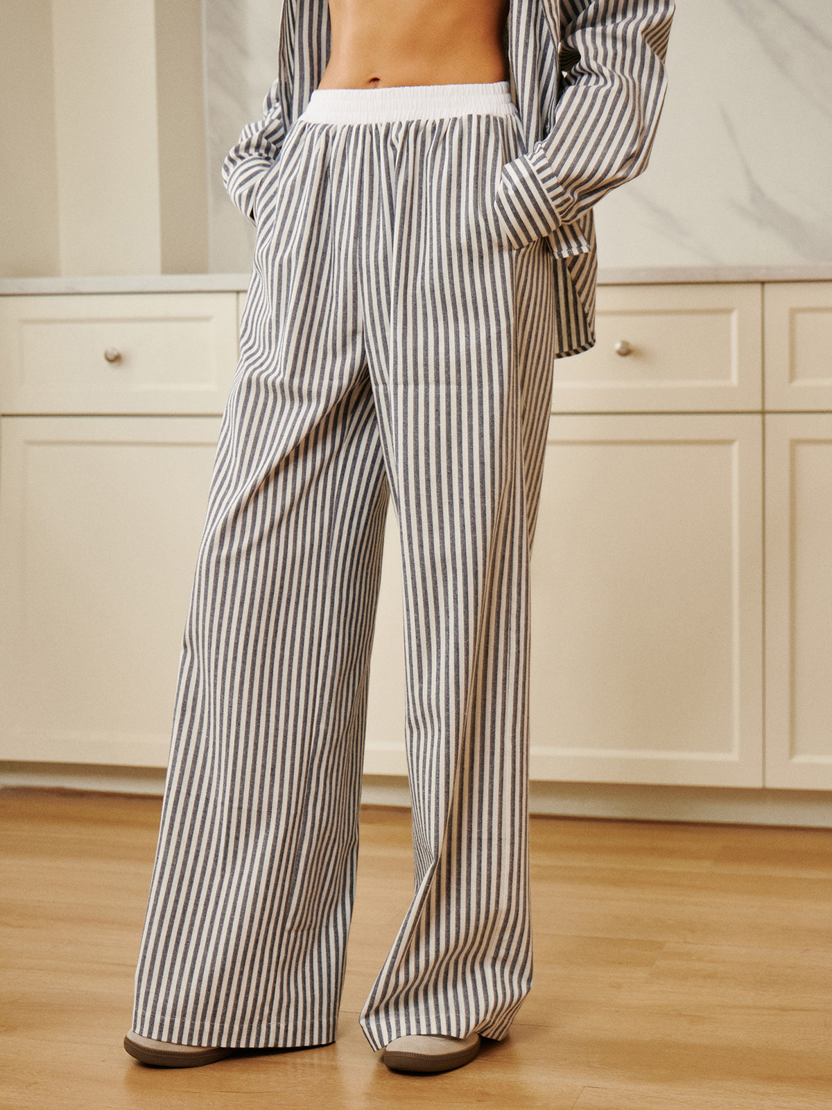 Pinstripe Wide Leg Broek met Contrasterende Bies