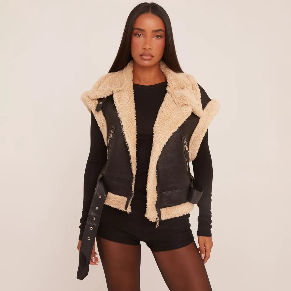 Raverya - Zwarte Faux Sherpa Gilet