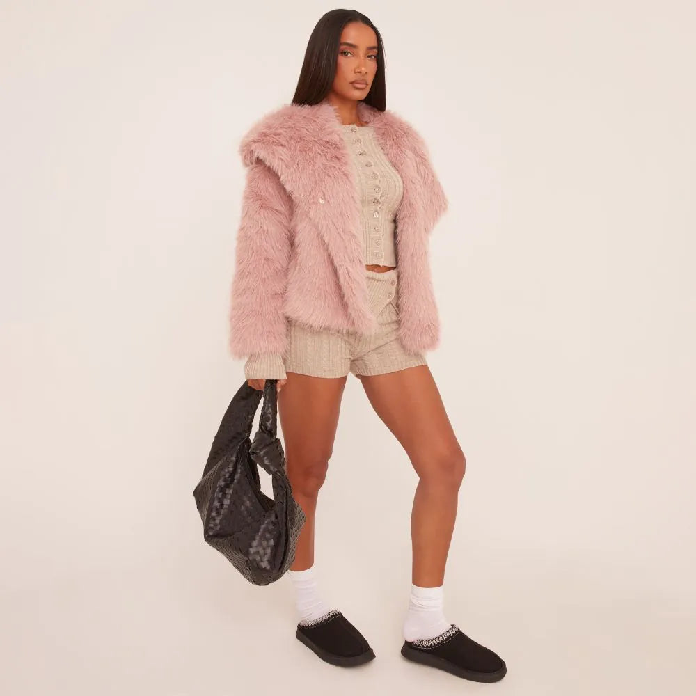 Raverya - Oversized Collar Detail Cropped Jacket In Pink Faux Fur
