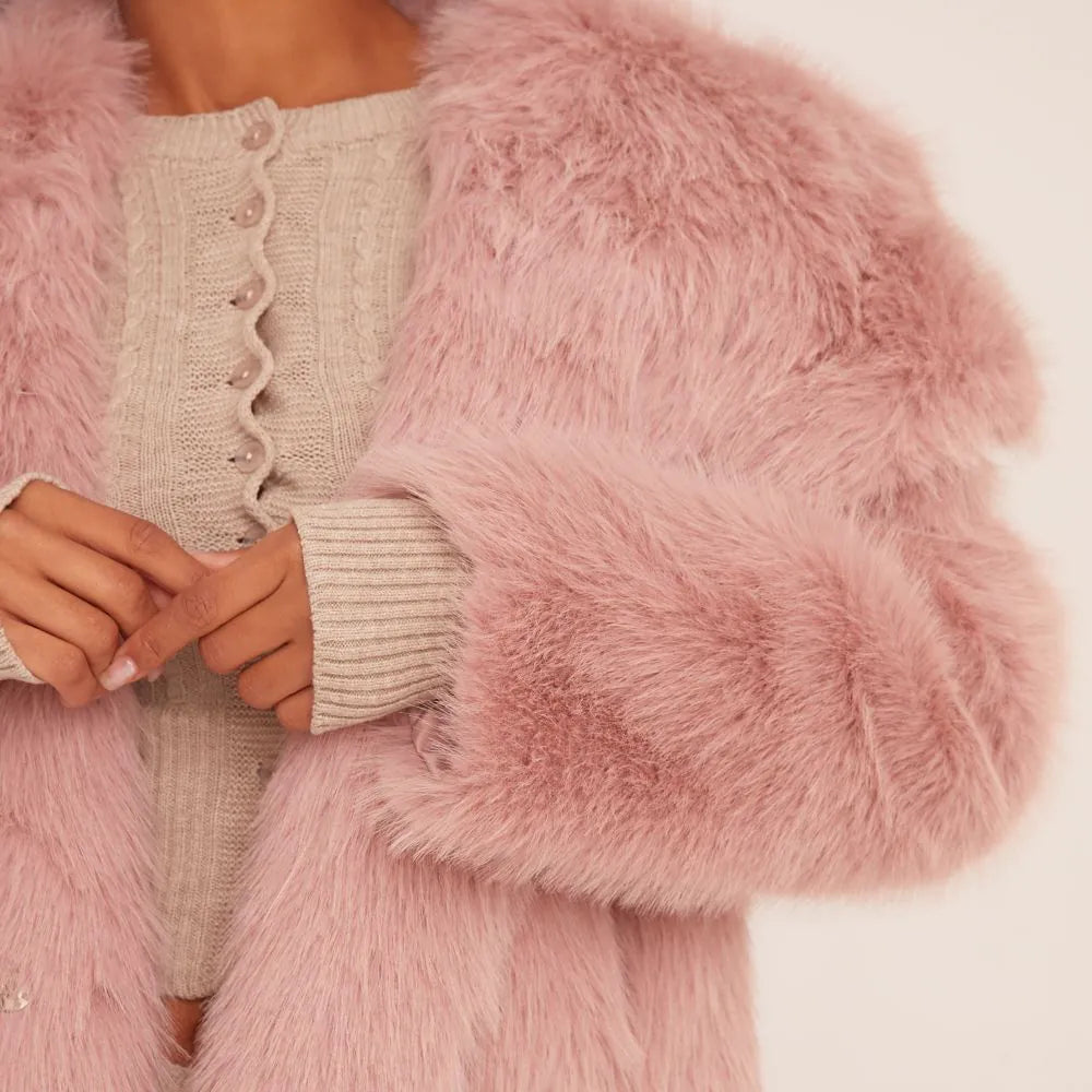 Raverya - Oversized Collar Detail Cropped Jacket In Pink Faux Fur