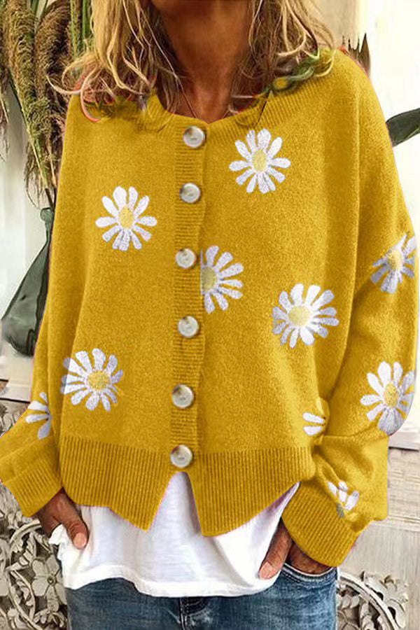 Gebreide trui met bloemen