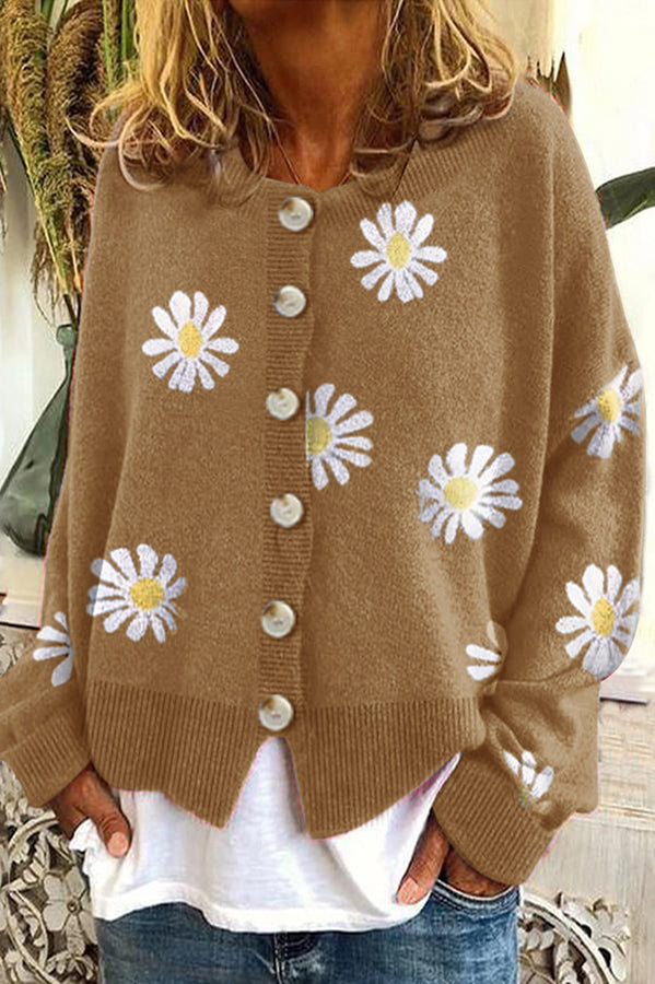 Gebreide trui met bloemen