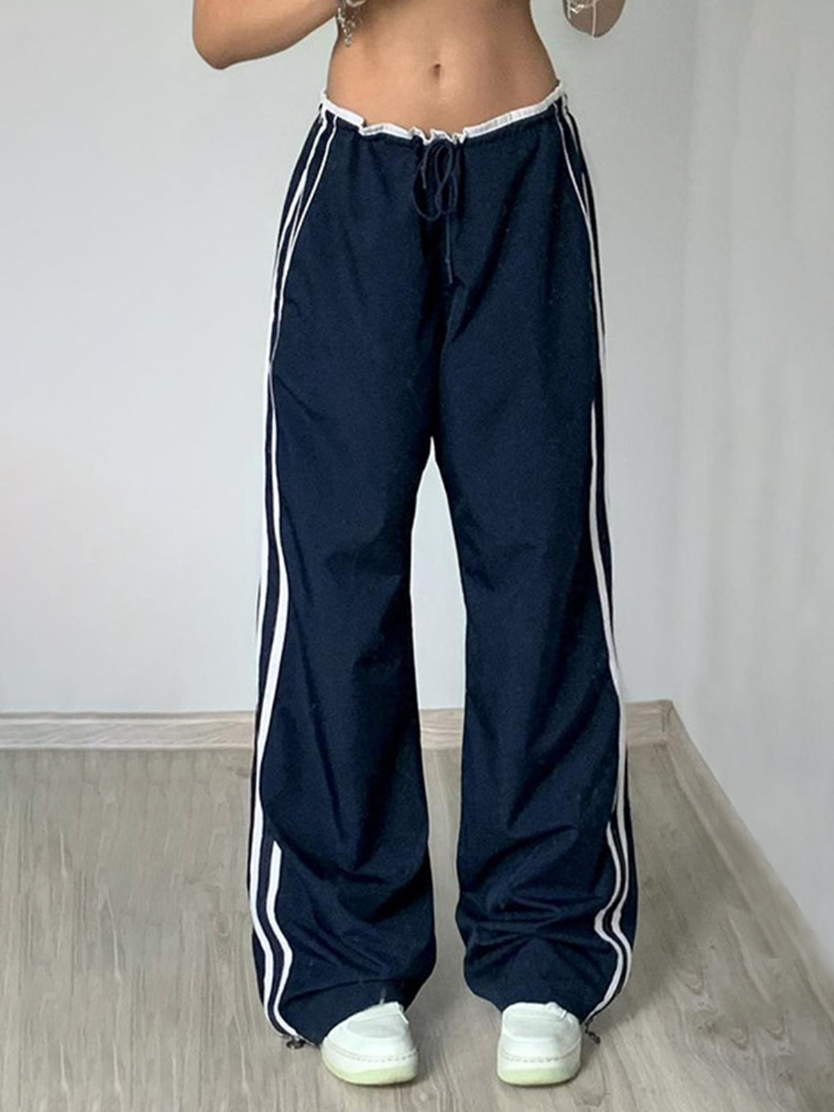 Lange Broek met Contrasterende Bies en Rits