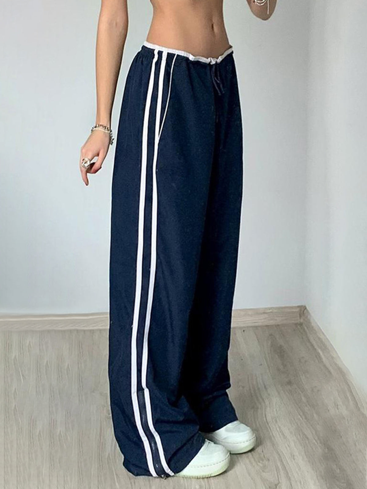 Lange Broek met Contrasterende Bies en Rits