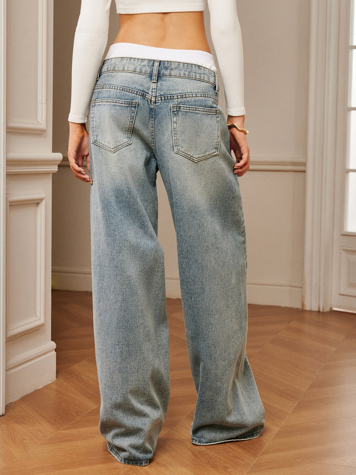 Denim Jeans met Panelen en Contrasterende Bies