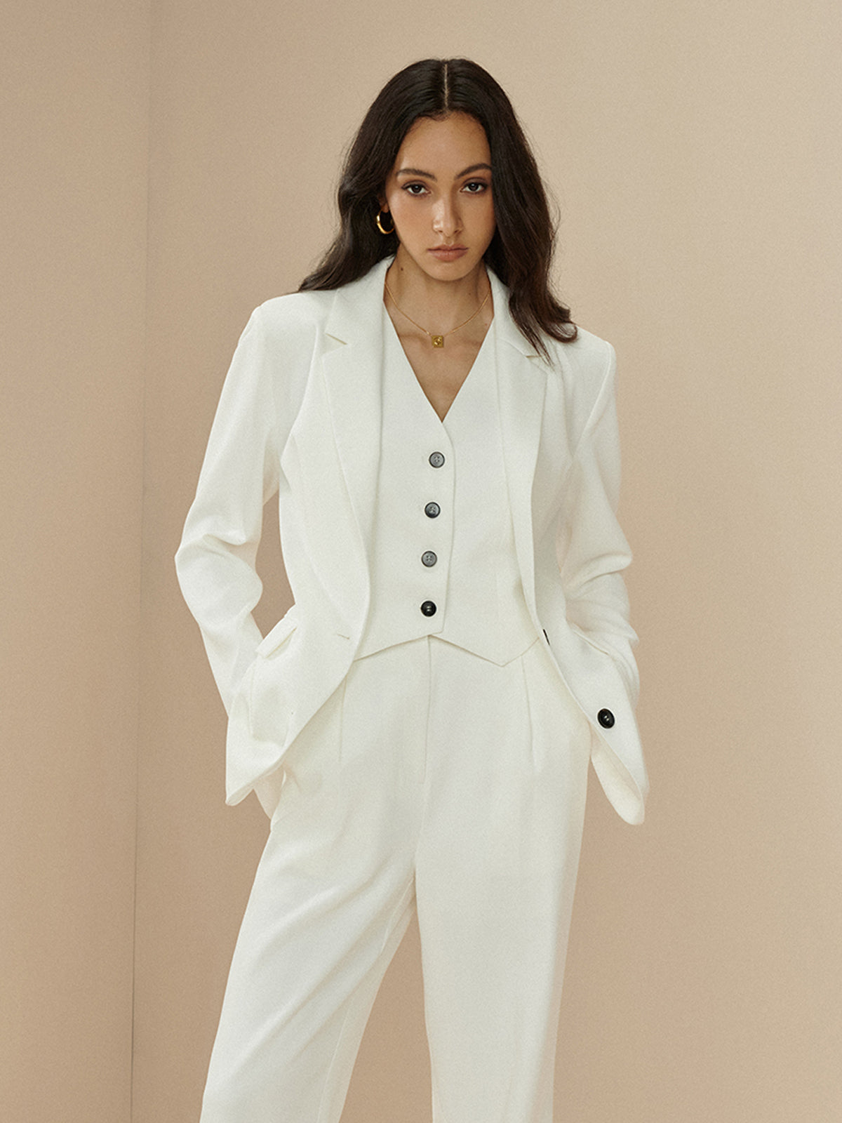 Raverya - Piping Button Lapel Blazer