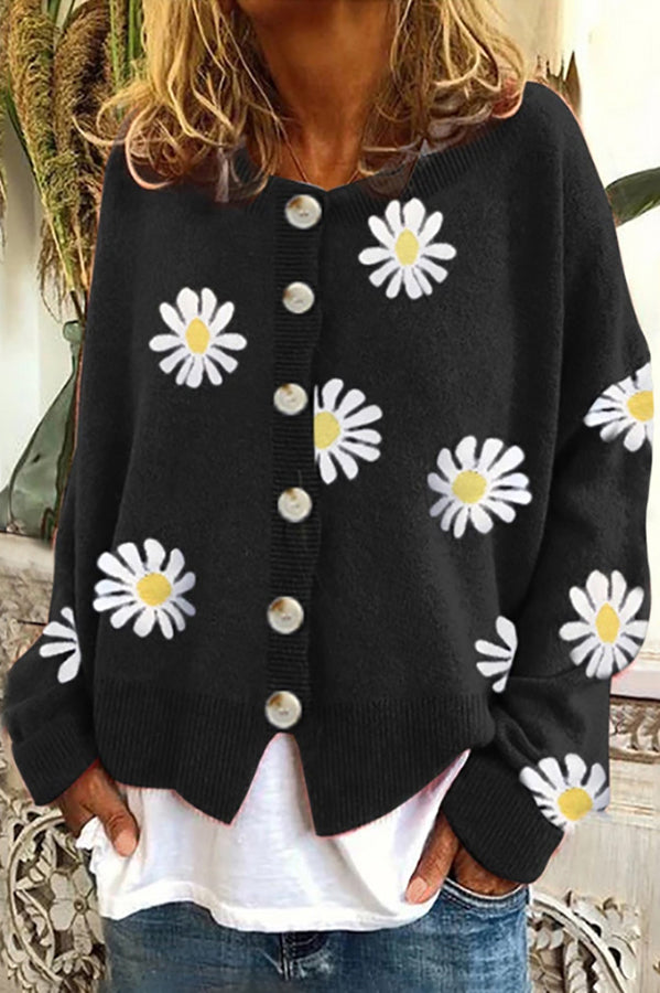 Gebreide trui met bloemen